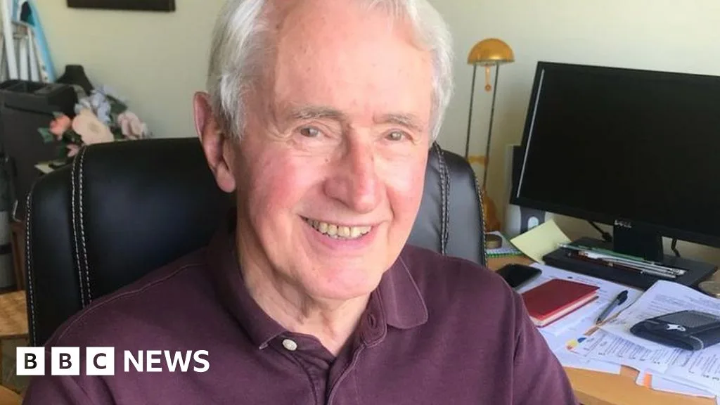 Grandad Dies After Hospital Revolving Door Fall