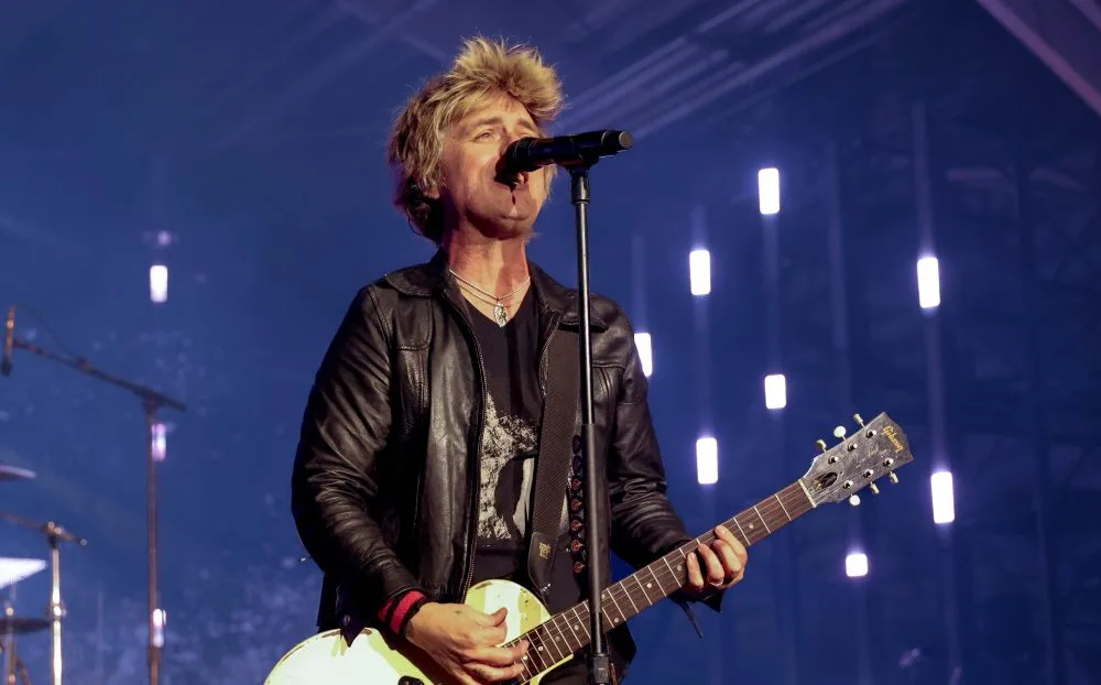 Billie Joe Armstrong Urges ICE Agents to Quit During Super Bowl Party