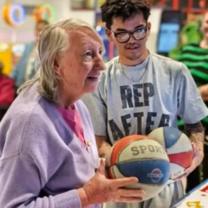 Hamilton Care Home Residents Enjoy Argyll Holiday Adventure
