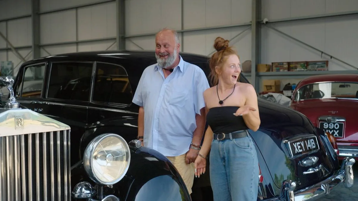 Handcuffed Viewers Baffled By Clothing Conundrum On Channel 4