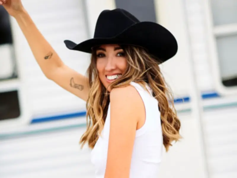 Harleymoon Kemp Reveals How Famous Parents Inspired Her Music Career