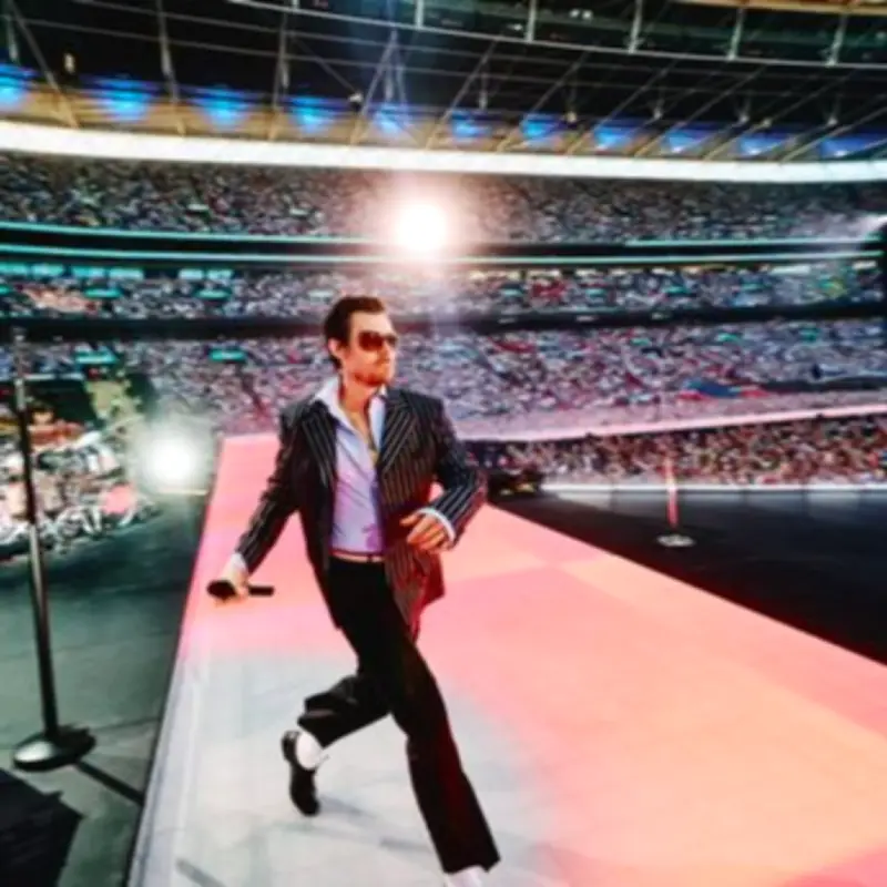 Harry Styles Throws Communal Dance Party for 80,000 Fans at Wembley