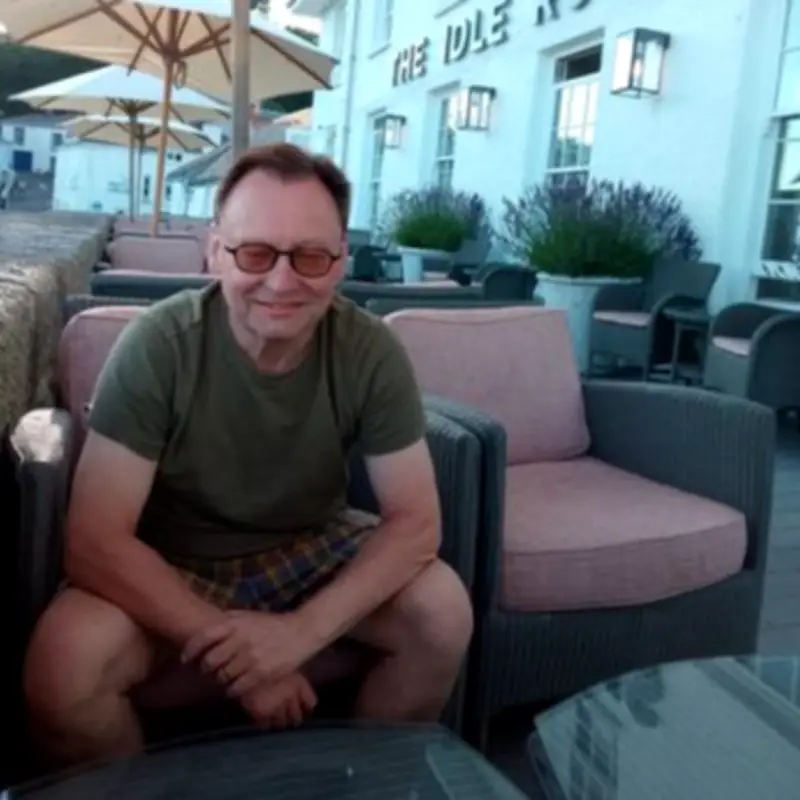 Heart attack survivor defies odds to run Blaydon Race for dad's 100th birthday