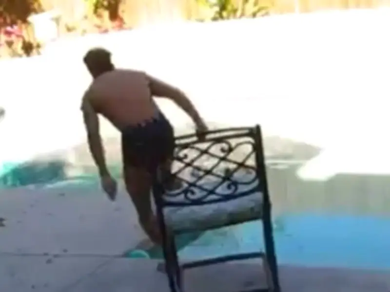 Hero Dad's Lightning Reflexes Save Toddler from Drowning in Pool
