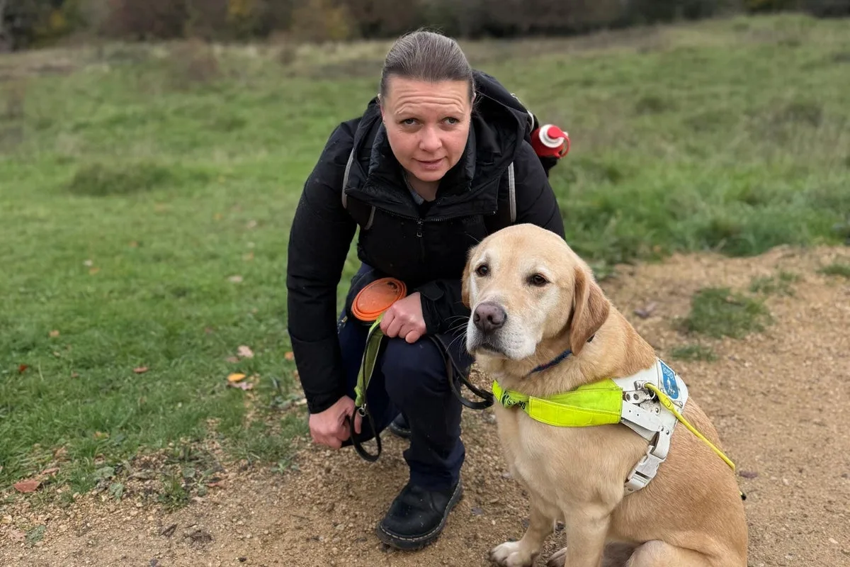 Blind veteran to make history laying wreath at Cenotaph alongside guide dog