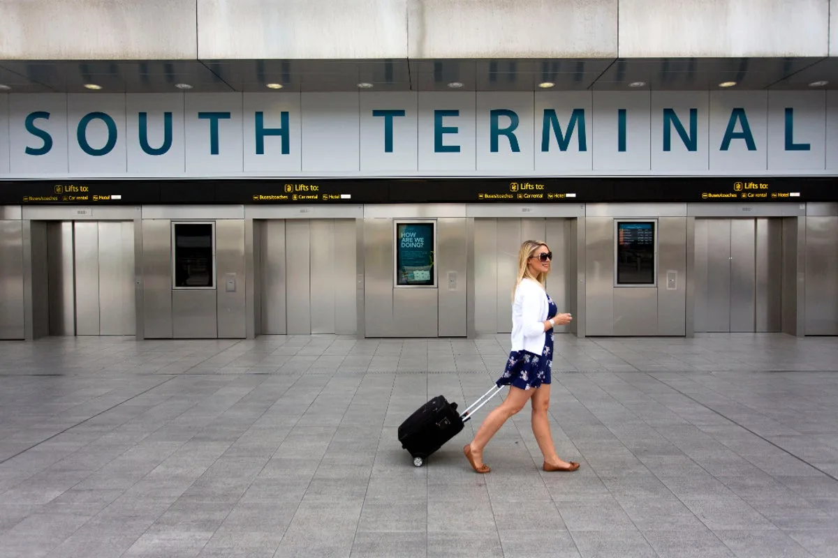 Holiday Extras Offers: Save Up to 40% on Airport Parking and More