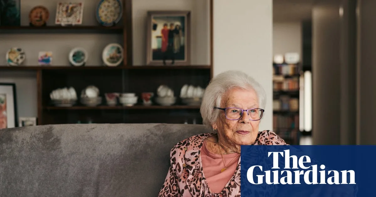 Holocaust Survivor, 102, Connects Over Memorial Stones