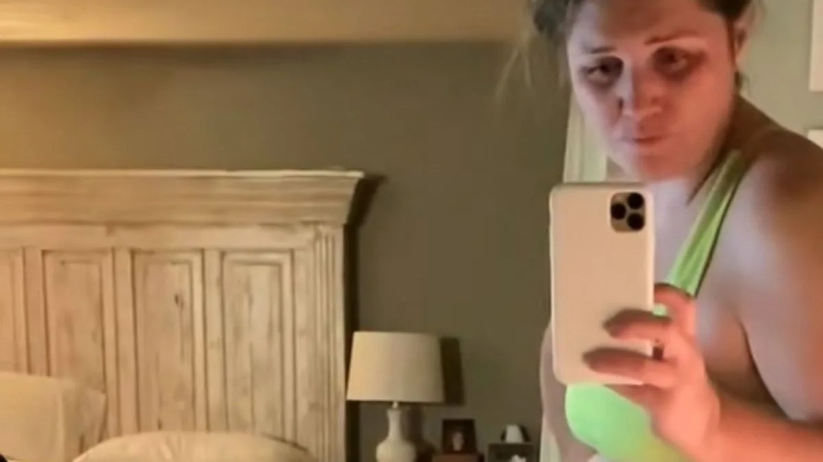 Woman who lost 12 stone without extreme diets says biggest regret is avoiding photos