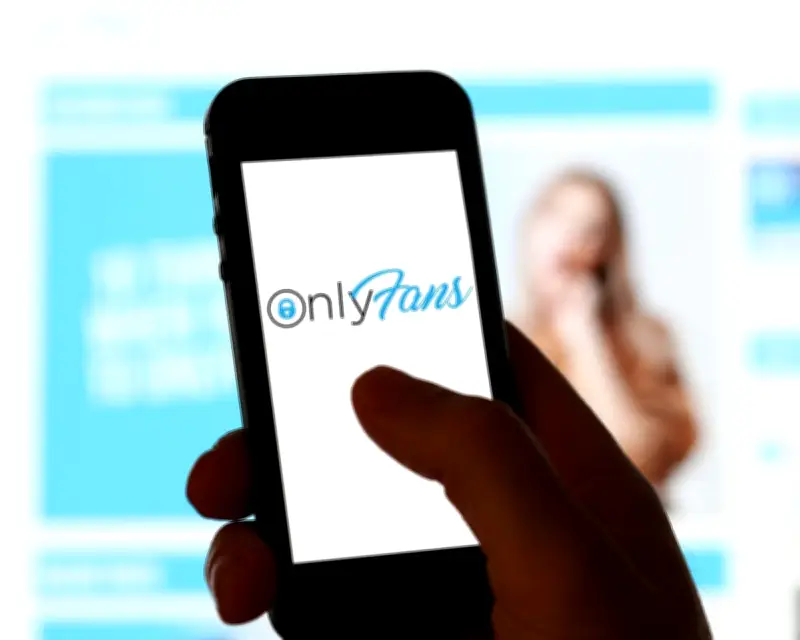 How OnlyFans Content Creators Can Shield Themselves from Unscrupulous Agents