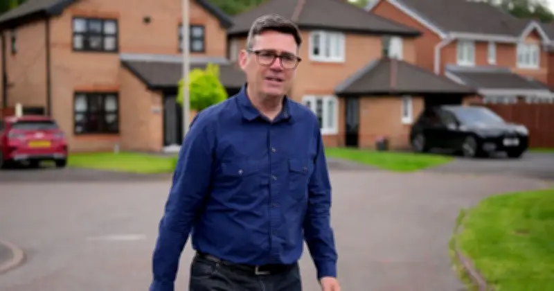 Hugh Grant Backs Andy Burnham in Makerfield By-Election Rally