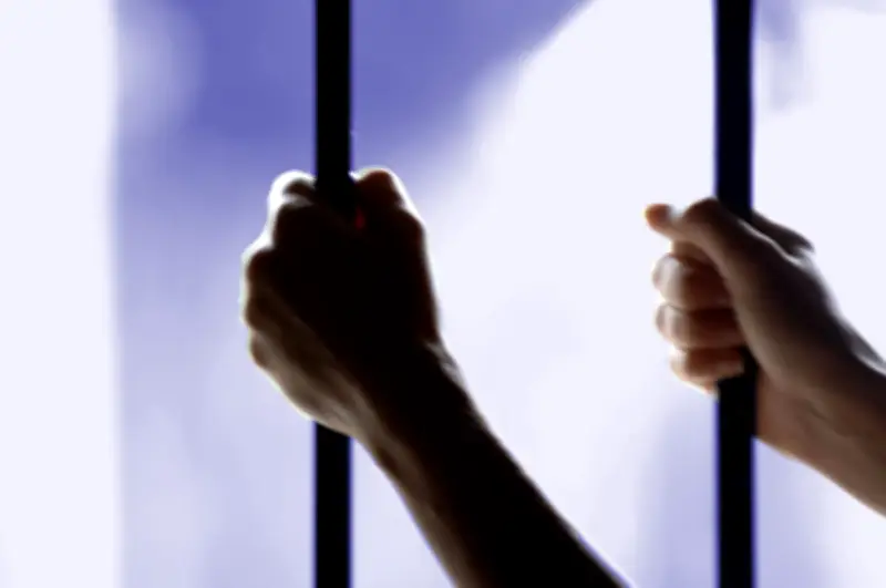 Imprisoning Women Costs 75% More Than Men, Reports Find