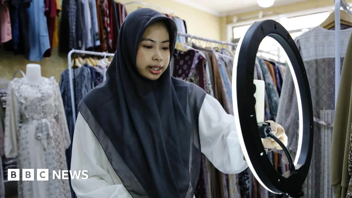 TikTok Suspends Shopping Service in Indonesia Following Government Ban