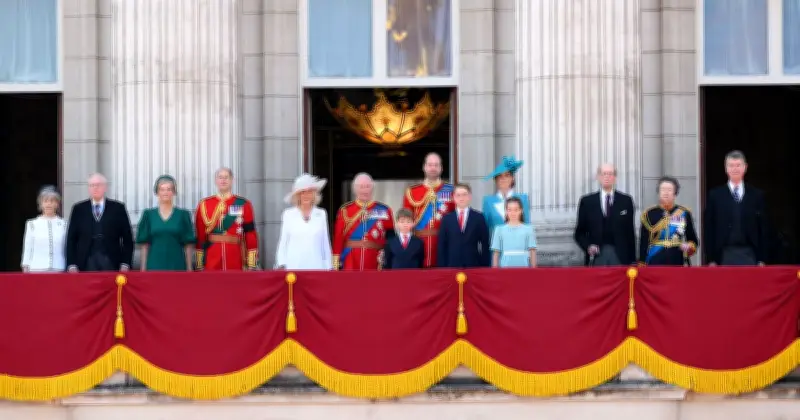 Insider Reveals Royal Family's Post-Balcony Rituals at Buckingham Palace