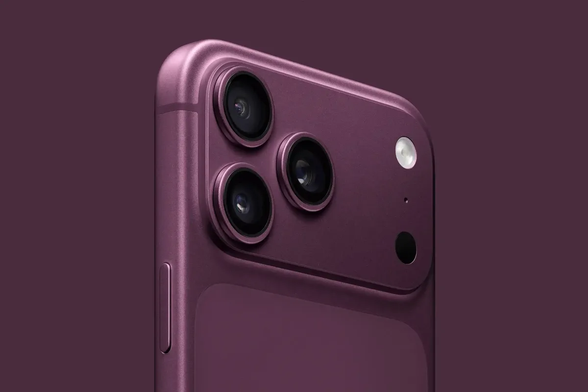 iPhone 18 Pro Leak Hints at Deep Red Colour and DSLR-Level Camera