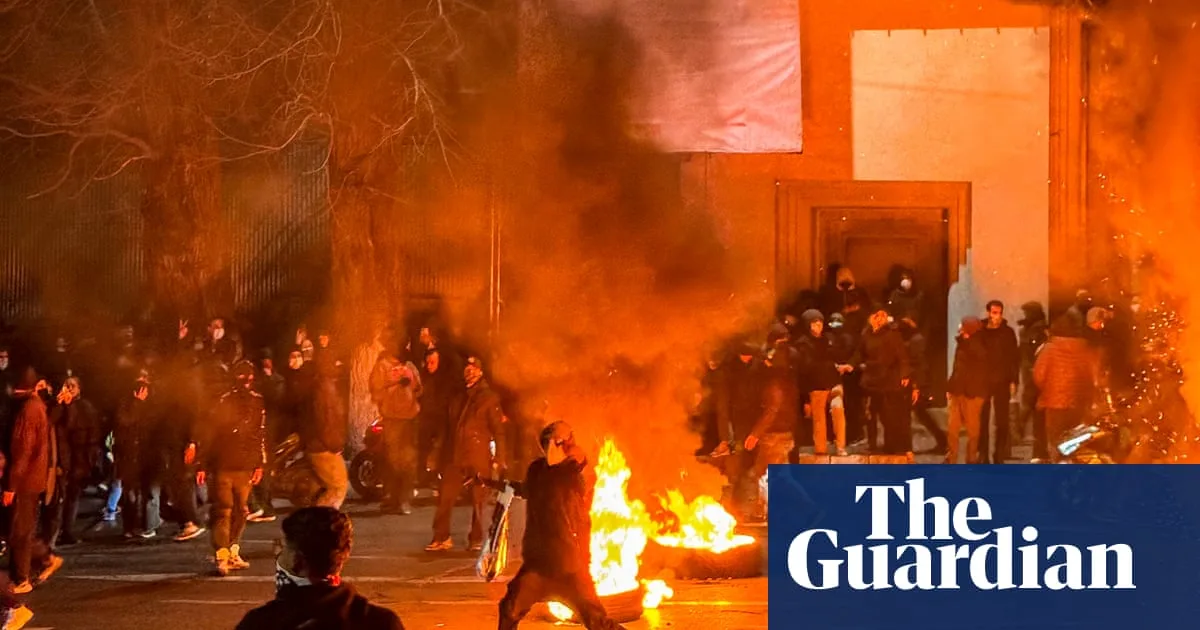 Iran Warns US Against Attack as Protest Death Toll Surpasses 500