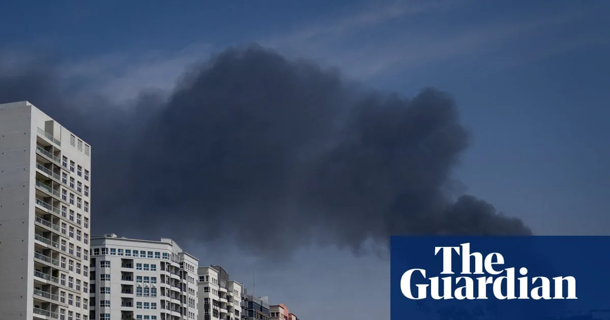 British Expats in Dubai and Bahrain Describe Fear and Uncertainty Amid Iran Attacks
