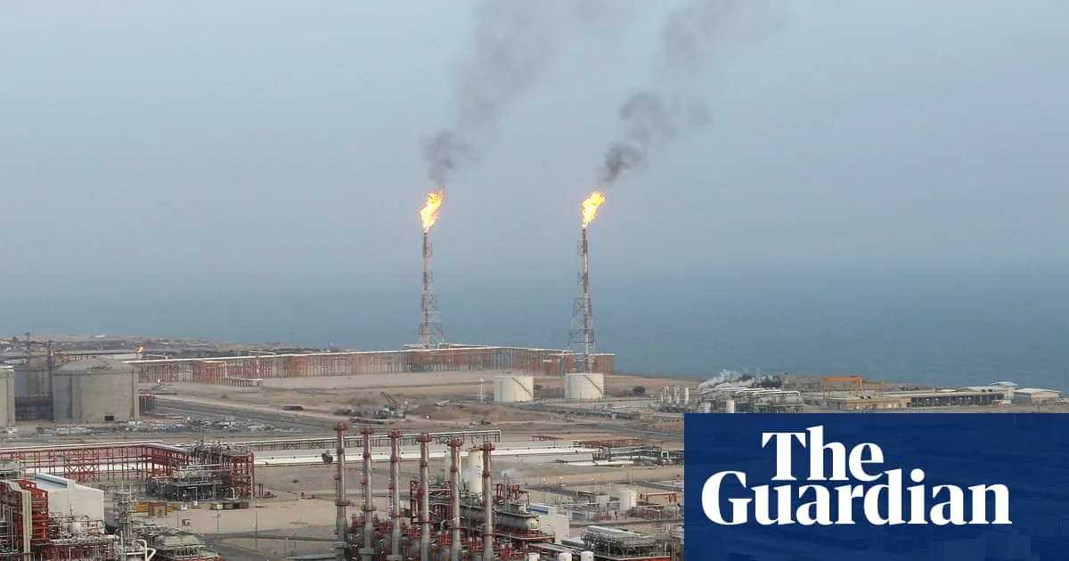 Iran Threatens Gulf Energy Sites After Israeli Strike on Gasfield