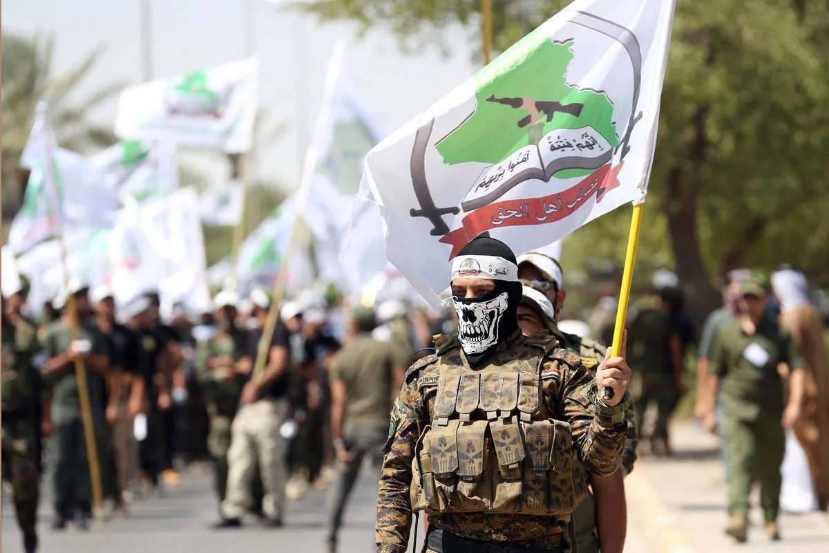 Powerful Iraq Militia to Surrender Weapons to Government