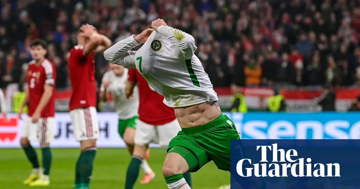 Parrott Hat-Trick Propels Ireland to World Cup Playoffs