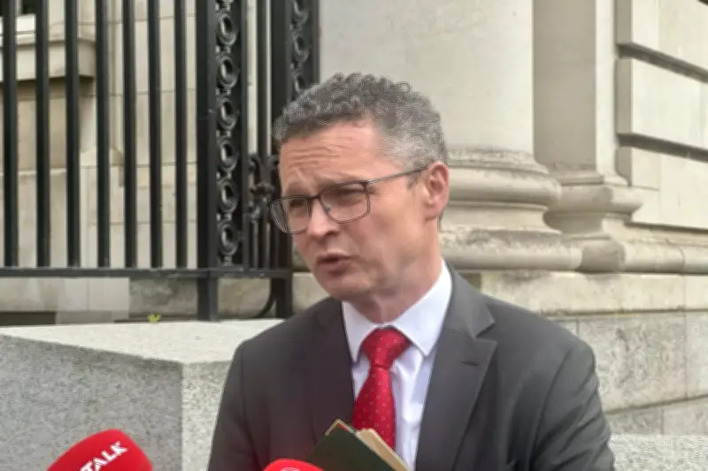 Irish Minister Warns EU Embarrassment Over Social Media Ban for Children