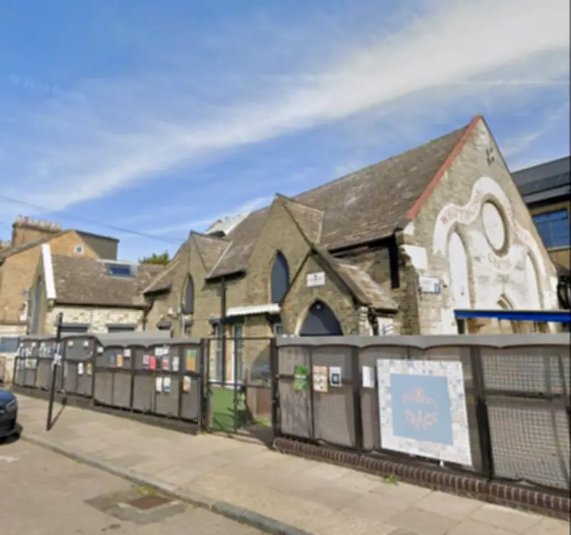 Islington 'Cool Space' Closes Due to Overheating During Heatwave