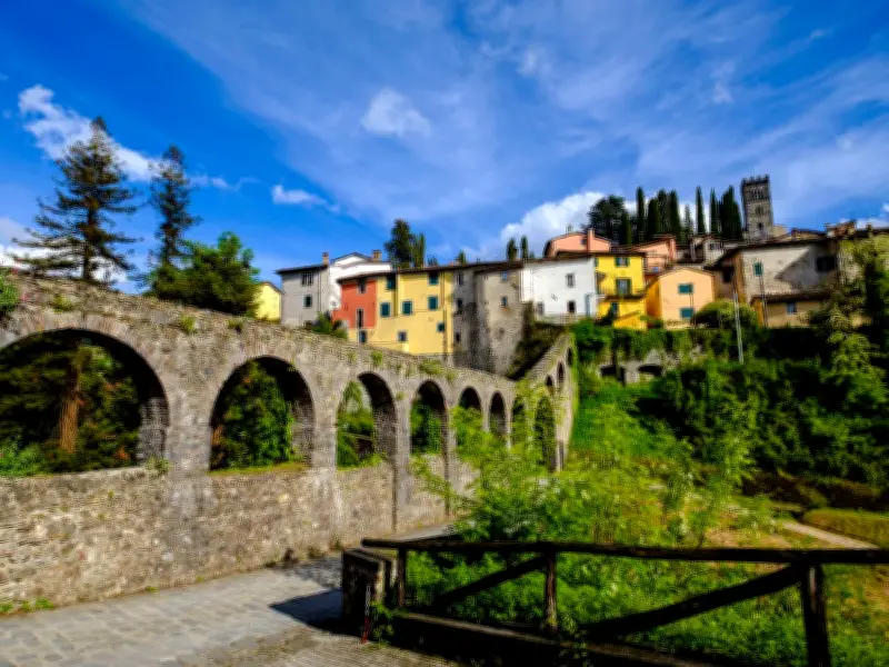 Italy's 'Scottish Town' Barga Hosts Fish and Chips Festival, Home to Paolo Nutini