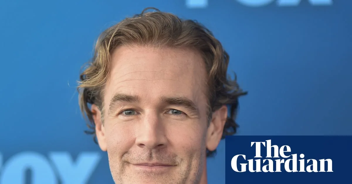 James Van Der Beek Auctions Memorabilia for Cancer Care