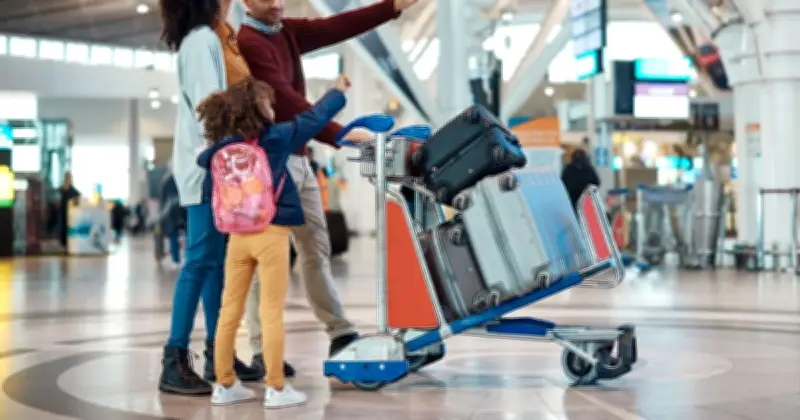 Jet2 Clarifies Luggage Rules: No Single Article Over 32kg, Pooling Allowed