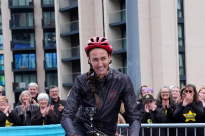 Jill Scott starts 388-mile Sport Relief cycle and marathon challenge