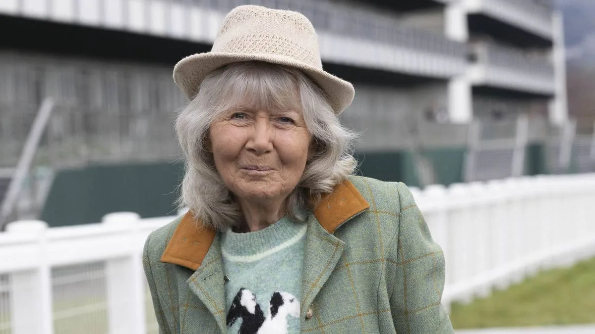 Dame Jilly Cooper's £85m Fortune Revealed in Inheritance Papers
