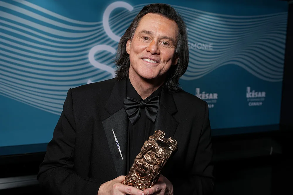 Jim Carrey's César Awards Appearance Sparks Clone Conspiracy Theory