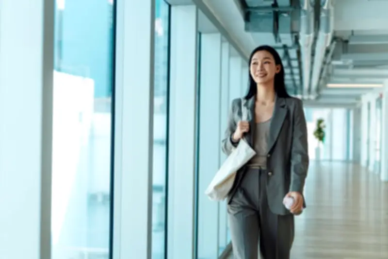 Job-Dropping: Why Workers Refuse High-Paying Promotions for Mental Health