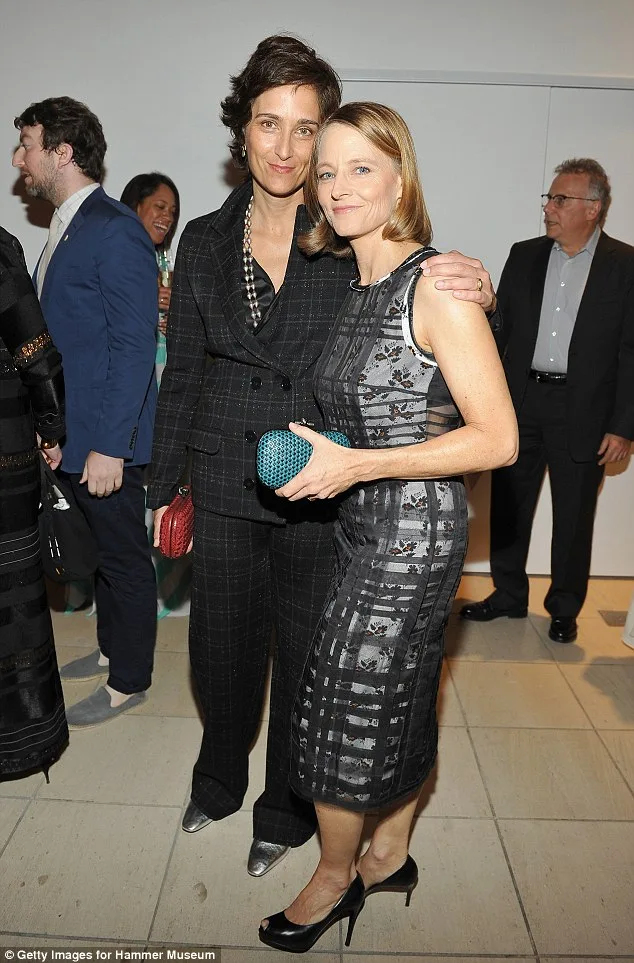 Jodie Foster Uses Cane in NYC with Wife Alexandra Hedison