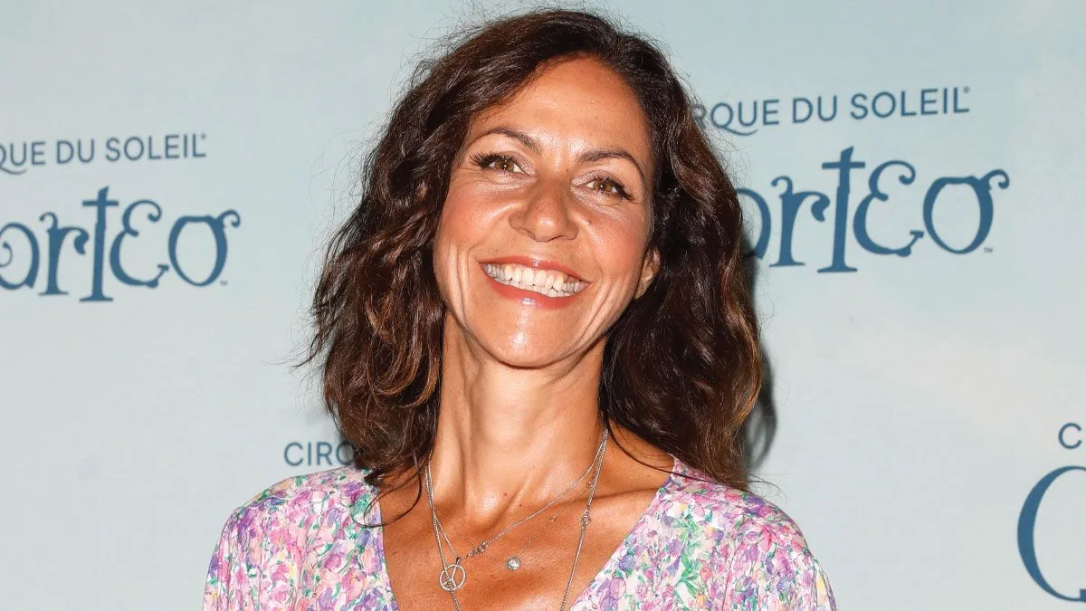 Julia Bradbury Quits Alcohol After Breast Cancer Diagnosis