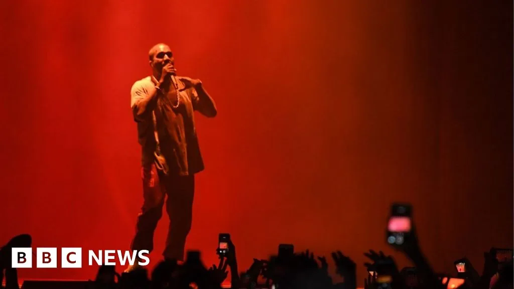 Kanye West Abruptly Ends Concert After Kim Kardashian Robbery