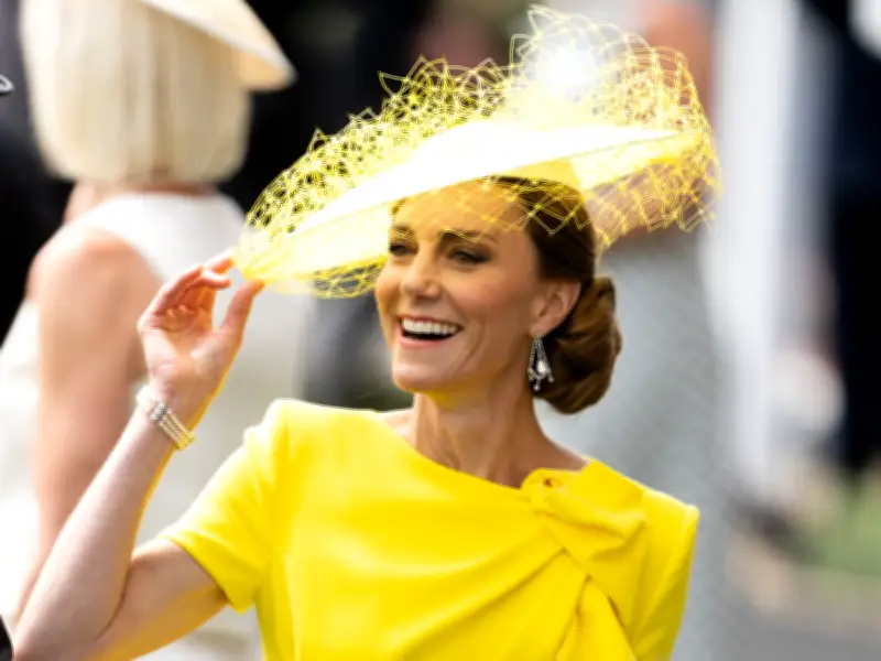 Kate Middleton Kissed by Prince William's Friend at Royal Ascot 2026