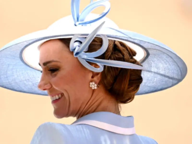 Kate Middleton's Powder Blue Trooping the Colour Outfit Pays Tribute to Princess Diana
