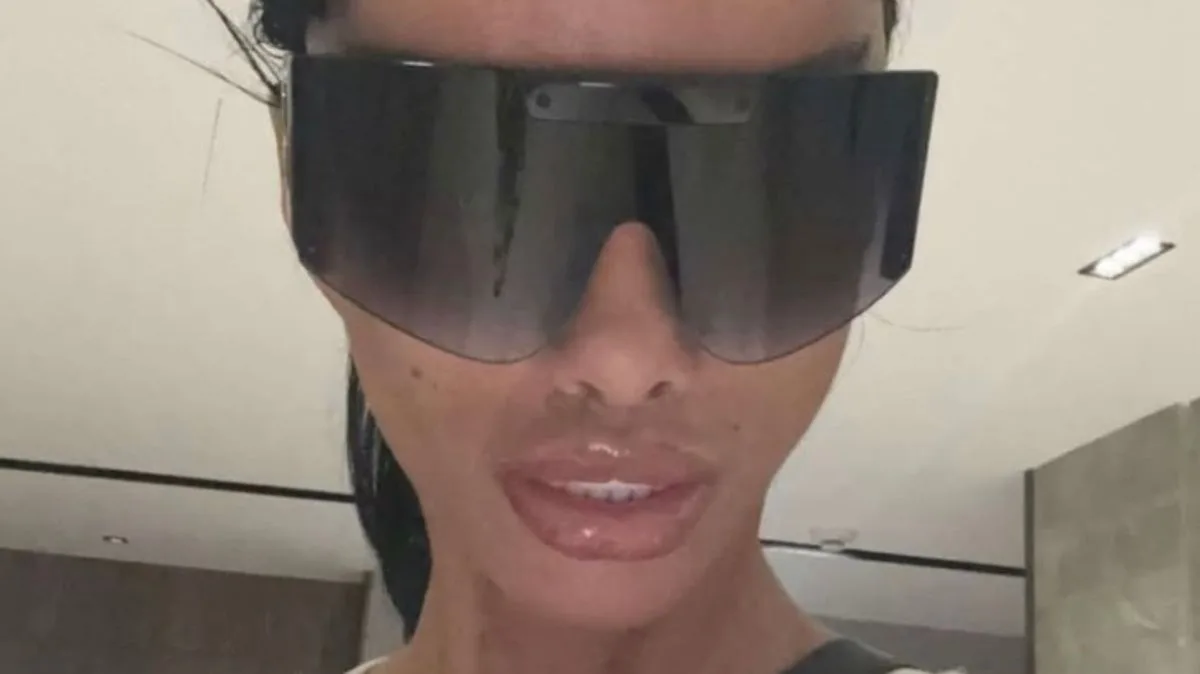 Katie Price Unable to Smile After Latest Cosmetic Surgery in Turkey