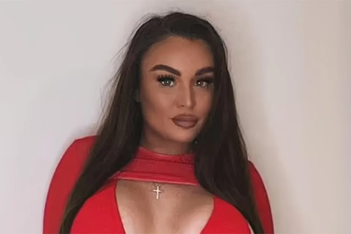 Model Wins Fight Against Surgeon's Gag Order After Botched Boob Job