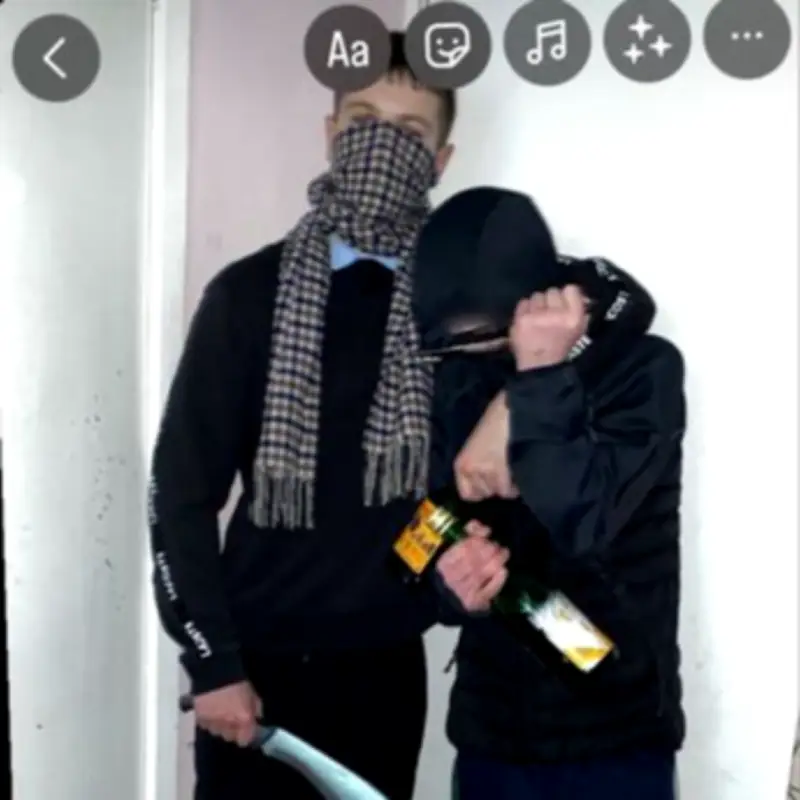 Kayden Moy Killers: Teen Gang Posed with Knives in East Kilbride
