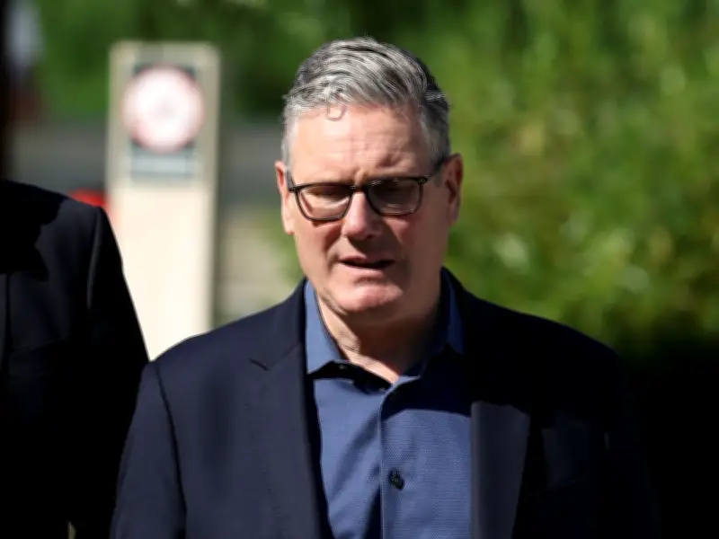 Keir Starmer on Brink of No10 Exit as Andy Burnham Returns to Commons