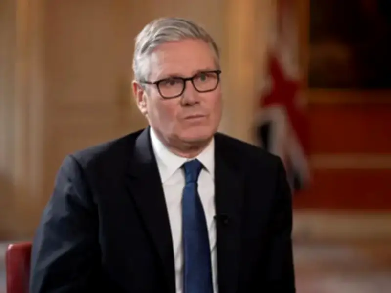 Keir Starmer Vows to Fight Leadership Challenge Amid Defence Crisis
