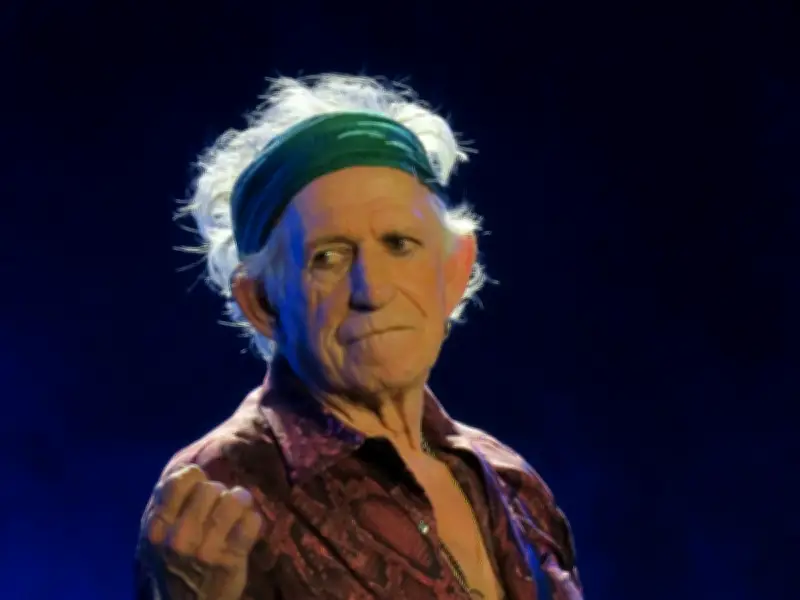 Keith Richards Quits Smoking: Rolling Stones Star Drops 'Childish' Habit at 82