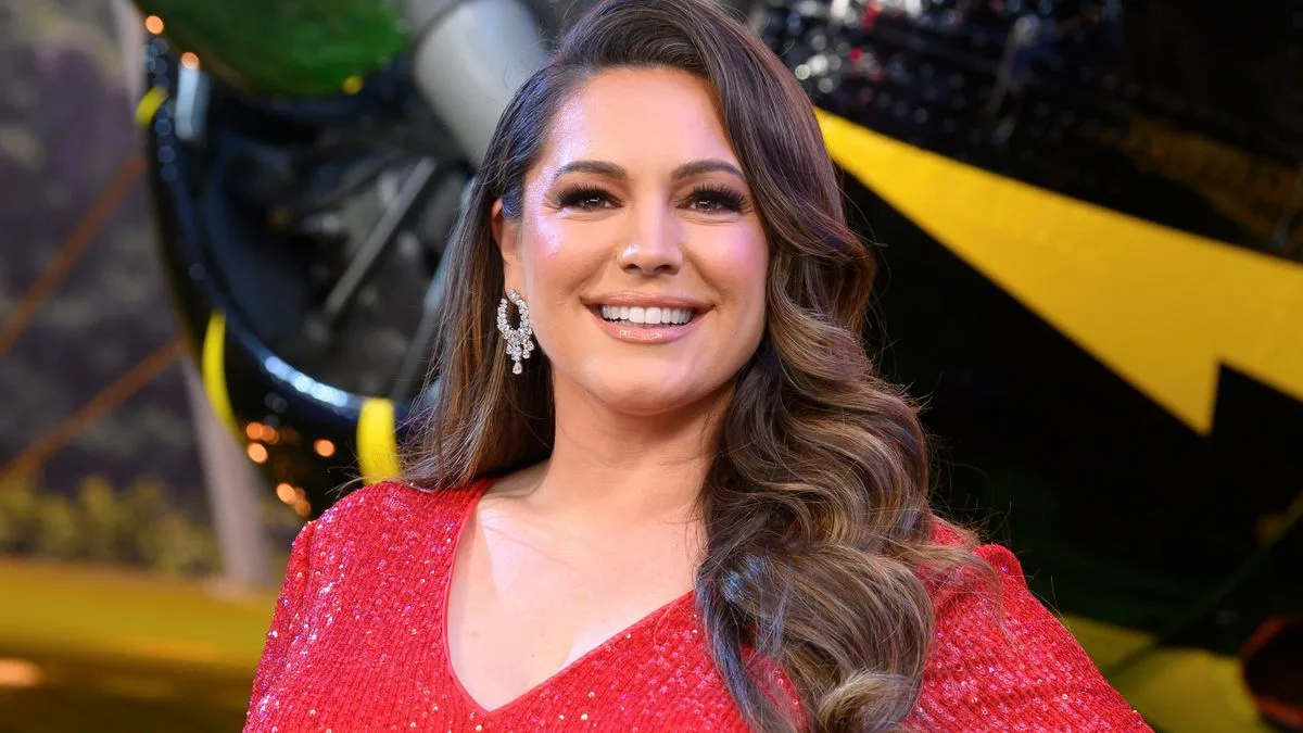 Kelly Brook Launches Fuller Bust Lingerie Range with Next for Valentine's Day