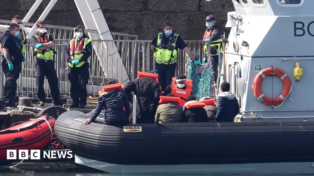 Kent Police Ramp Up Patrols Amid Surge In Channel Crossings