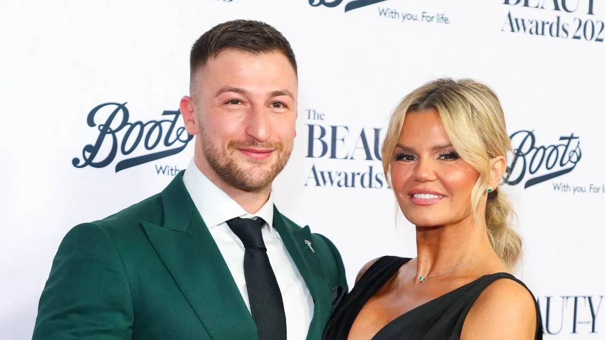 Kerry Katona Gets 'Ti Amo' Tattoo for One-Year Anniversary with Paolo Magaglione