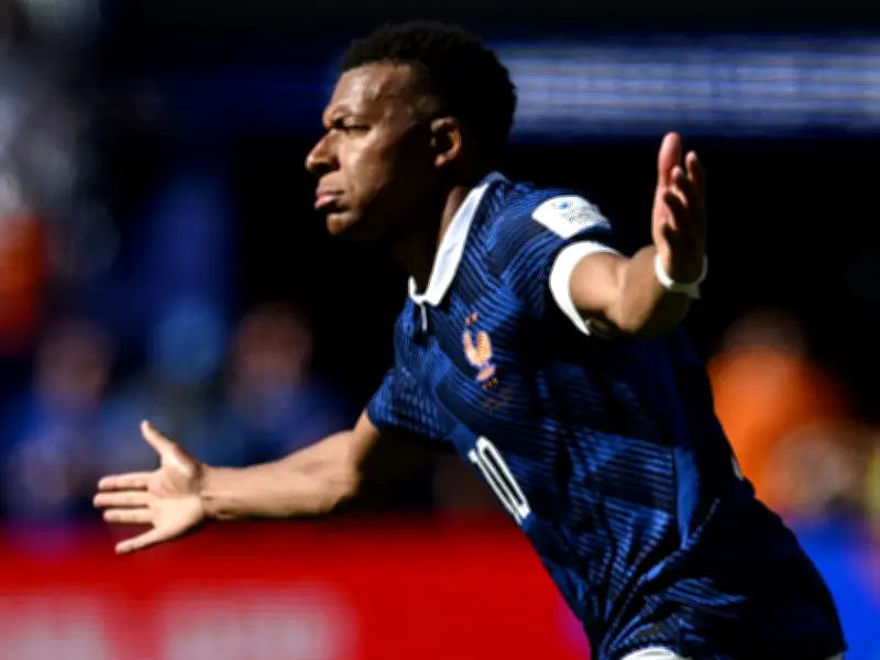 Kylian Mbappe's Threat to World Cup Referee Revealed by Lip Reader After Controversy