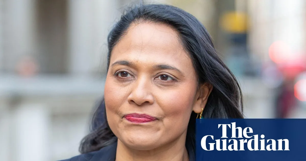 Homelessness Minister Resigns Over Rent Hike Controversy