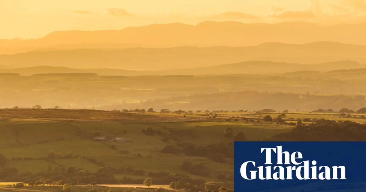 Labour's Planning Bill Threatens 5,000 English Nature Sites, Experts Warn