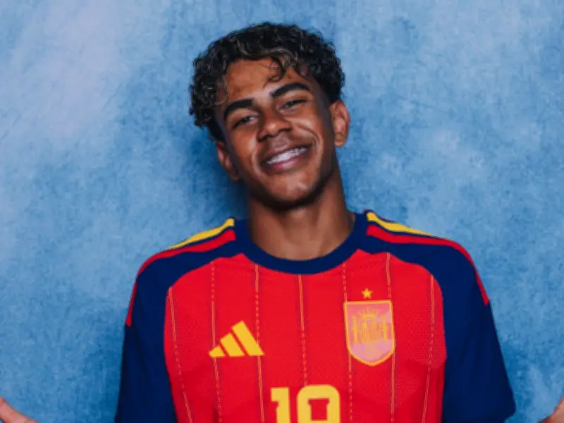 Lamine Yamal Names Neymar as Idol, Snubs Messi and Ronaldo in World Cup Interview